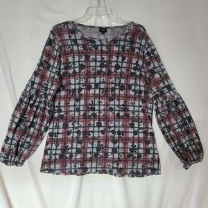 Lee Large Long Sleeve Red/ Black/Gray Top